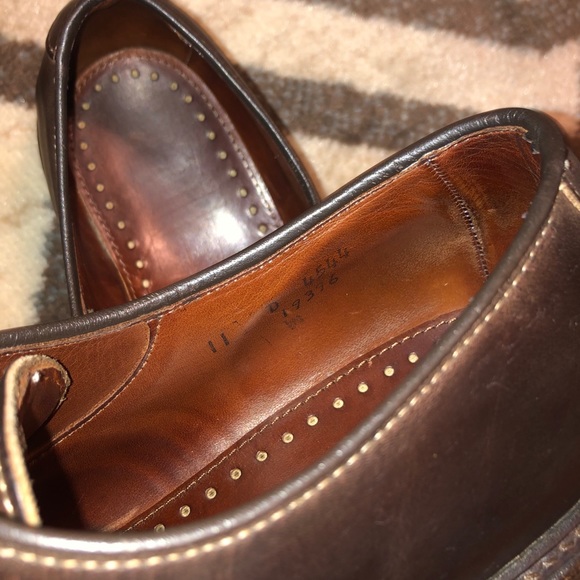 Allen Edmonds - Picture 3 of 10